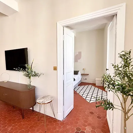 Casamea - T3, 150m Plage, Clim, Centre Historique Apartment *